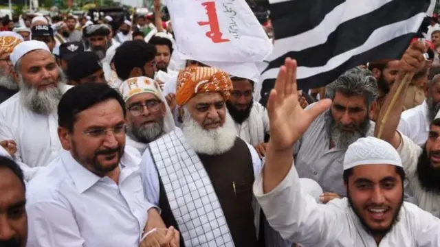 مولانا فضل الرحمان، جے یو آئی، آزادی مارچ