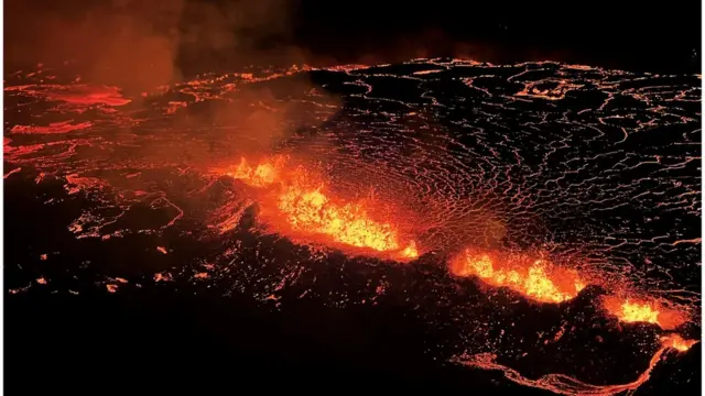 지난 7월 아이슬란드 파그라달스피아들 화산 폭발 모습