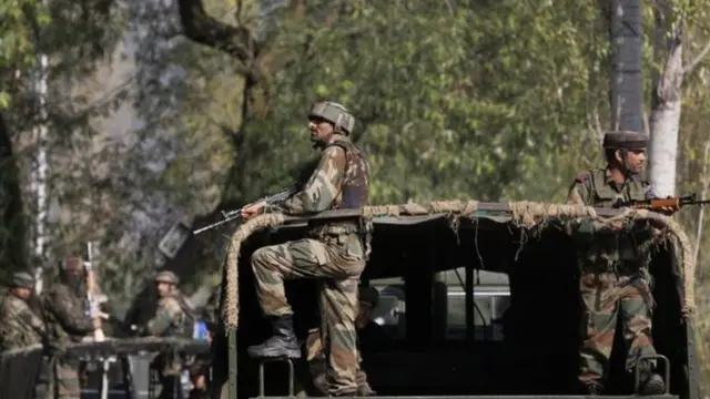 उड़ी में तैनात सेना के जवान