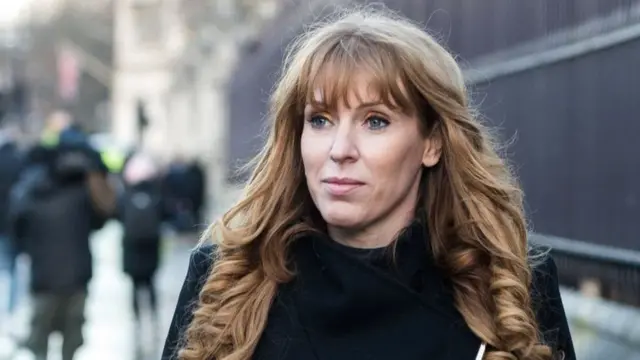 反對黨工黨女議員安吉拉·雷納爾(Angela Rayner)
