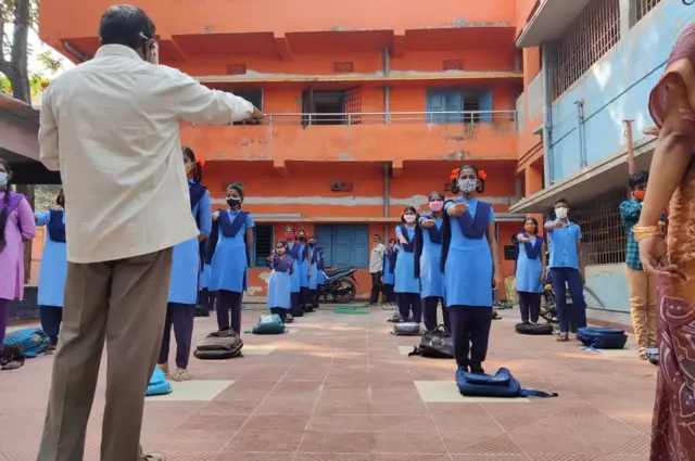 ఆంధ్రప్రదేశ్ స్కూళ్లు