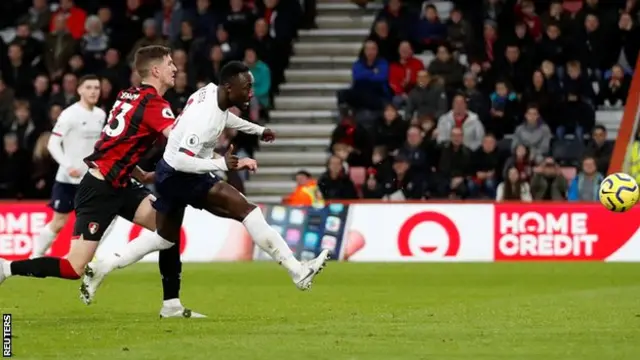 Naby Keita scores for Liverpool
