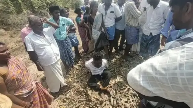 கும்பலால் தாக்கப்பட்ட சக்திவேல்