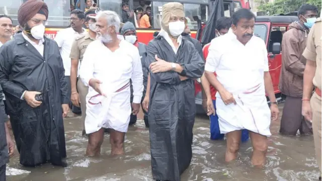 చెన్నైలో నీట మునిగిన ప్రాంతాలను తమిళనాడు ముఖ్యమంత్రి ఎంకే స్టాలిన్ సందర్శించారు.