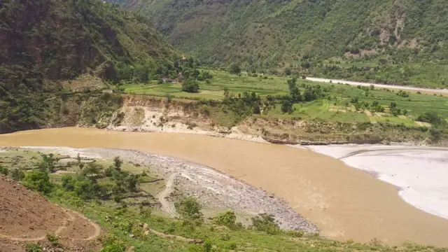 पञ्चेश्वर कहाँ पर्छ?