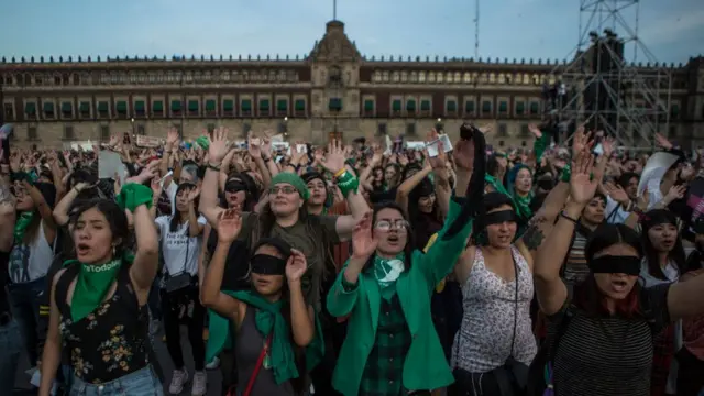 Una manifestación en el Zócalo de Ciudad de México