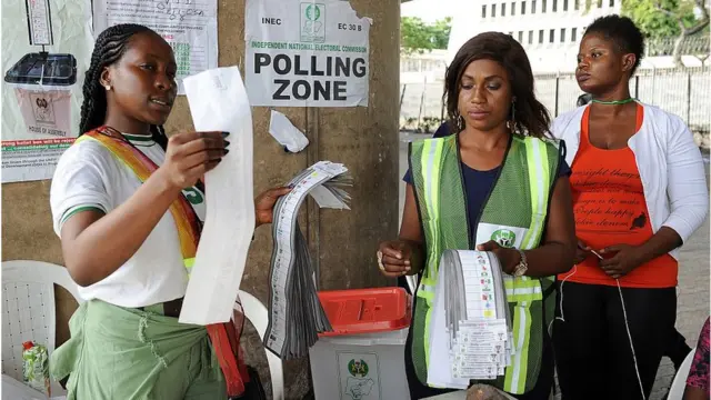 ndị na-efe ala nna ha, na-atụkwa ntụlịaka