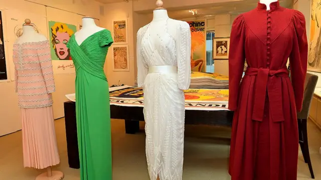 Платья Дианы служат вдохновением и для современных кутюрье