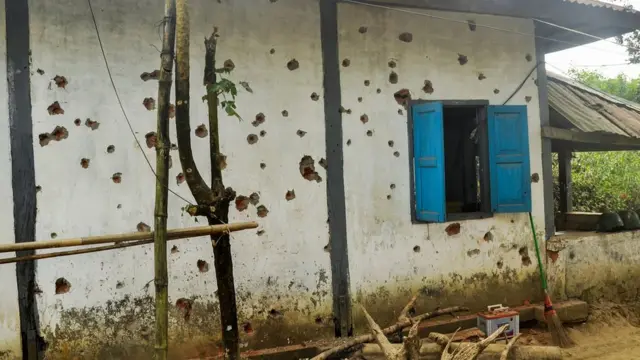 AA ဘက်က ဝင်စီးခံခဲ့ရတဲ့ ရခိုင်ပြည်နယ် ဘူးသီးတောင်မြို့နယ် မြောက်ပိုင်းင်၊ ဂုတ်ပီ၊ နယ်ခြားစောင့် စခန်းက ကို ဇန်နဝါရီလ ၇ ရက်နေ့က တွေ့မြင်ရတဲ့ မြင်ကွင်း