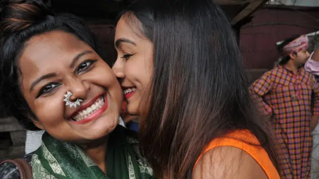 समलिंगी