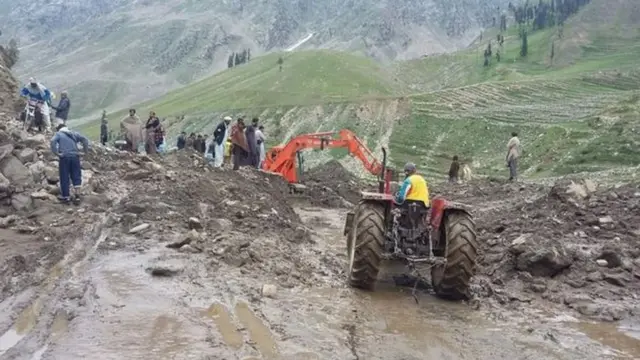 مانسہرہ لینڈ سلائڈنگ