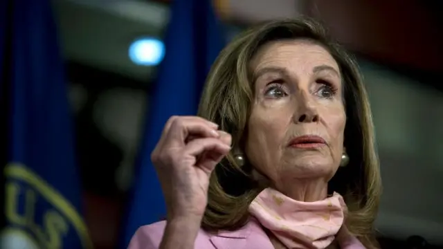 Спикер палаты представителей Нэнси Пелози
