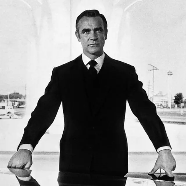 Sean Connery , premier des James Bond, ici dans " les diamants sont éternels".