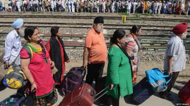 ਪਾਕਿਸਤਾਨ ਗੁਰਧਾਮਾਂ ਦੀ ਯਾਤਰਾ ਤੇ ਗਿਆ ਜੱਥਾ