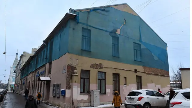 здание, где у театра имеется репетиционная комната