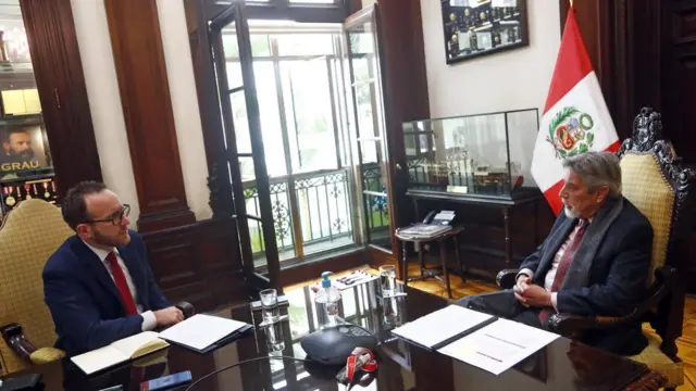 Francisco Sagasti y Martín Riepl