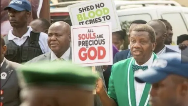 Pasitọ Adeboye ati awọn to n ṣe iwọde