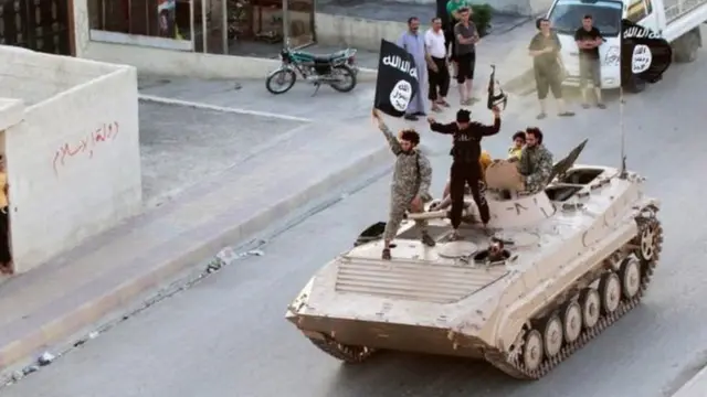 একসময় ইরাক ও সিরিয়ার বিস্তীর্ণ এলাকা দখল করেছিল আইএস