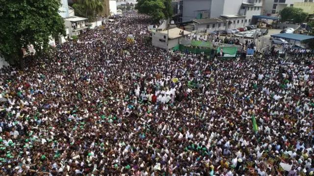 போராட்டம்