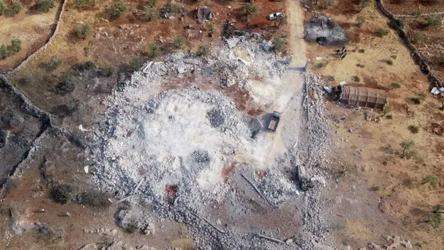 Bağdadi'nin öldürüldüğü bina bombardıman sonucu enkaza dönüştü