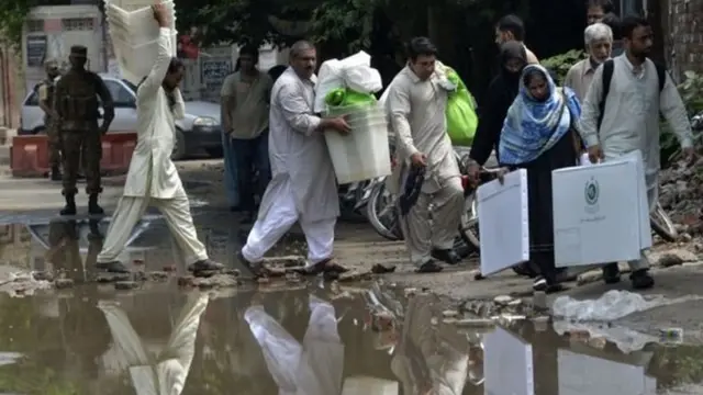 मतदान की तैयारी