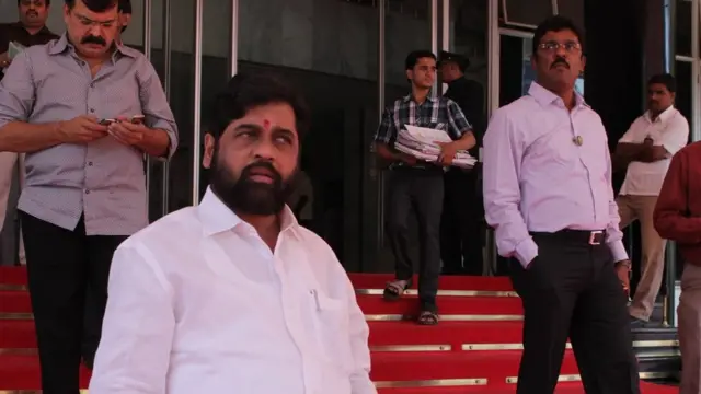 एकनाथ शिंदे, उद्धव ठाकरे