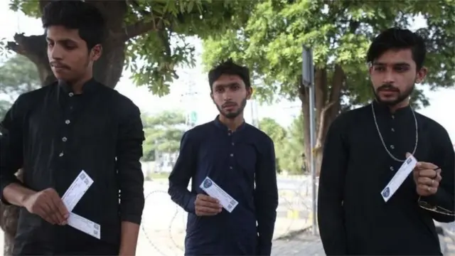 न्यूज़ीलैंड का दौरा रद्द होने के बाद पाकिस्तानी क्रिकेट प्रशंसक मायूस हैं