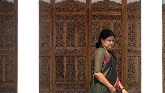 சசிகலா மீது பி. ஹெச். பாண்டியன் குற்றச்சாட்டு