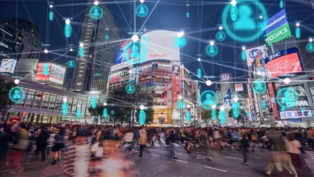 En vertu de "l'effet de train en marche", les gens font quelque chose parce que d'autres le font aussi.