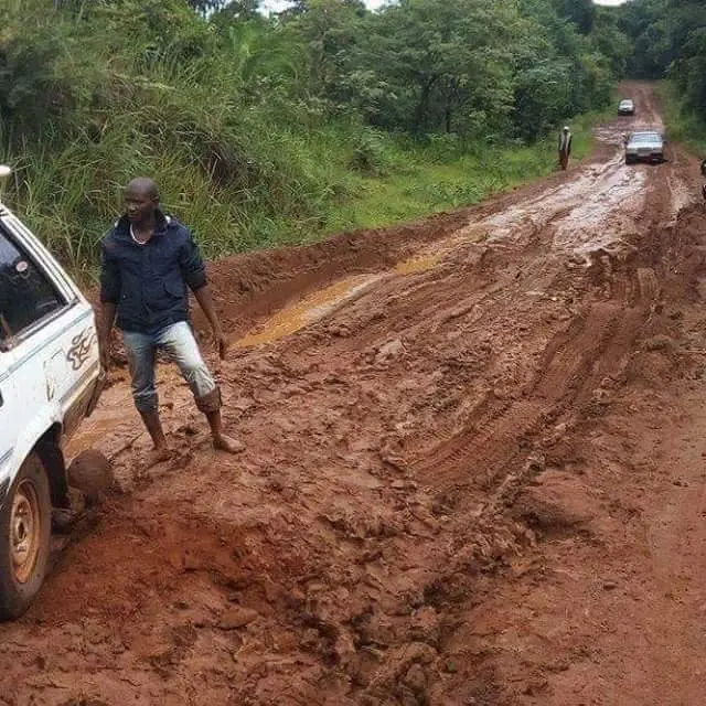 La route entre Labé-Mali