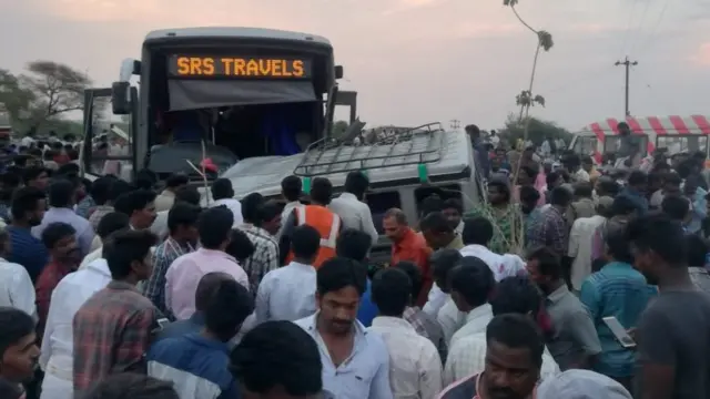 వెల్తుర్తి రోడ్డు ప్రమాదం