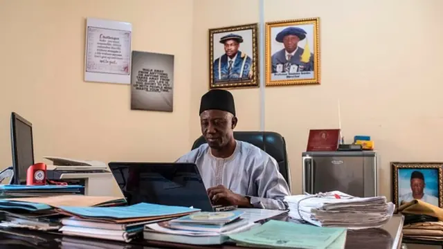 Onye na-arụ ọrụ