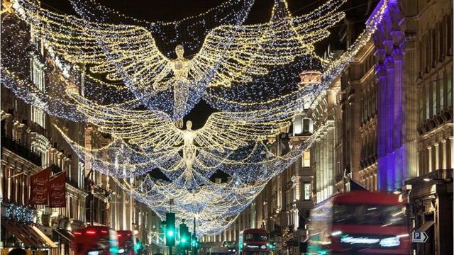 2017年聖誕彩燈——倫敦著名的高端購物街攝政街（Regent Street）