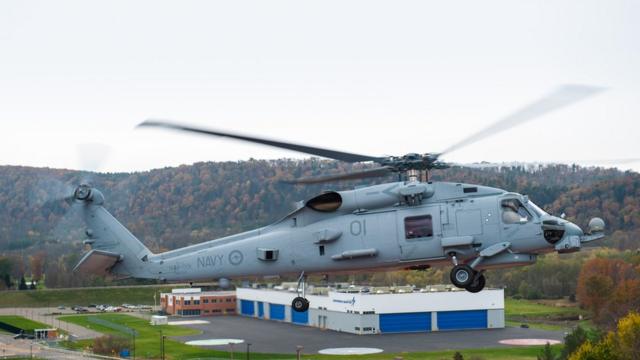 मौजूदा वक्त में यह नौसेना की मदद करने वाला दुनिया का सबसे अडवांस हेलिकॉप्टर है.