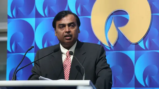 அமேசானை வீழ்த்துமா ஜியோமார்ட்டின் அதிரடி சலுகைகள்?