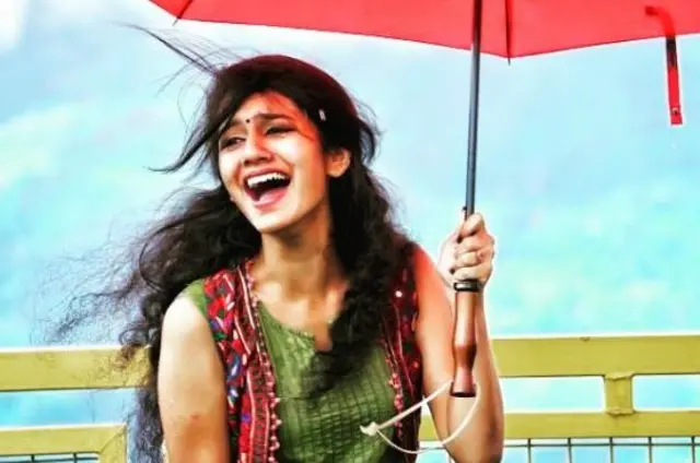 ప్రియా ప్రకాశ్ వారియర్