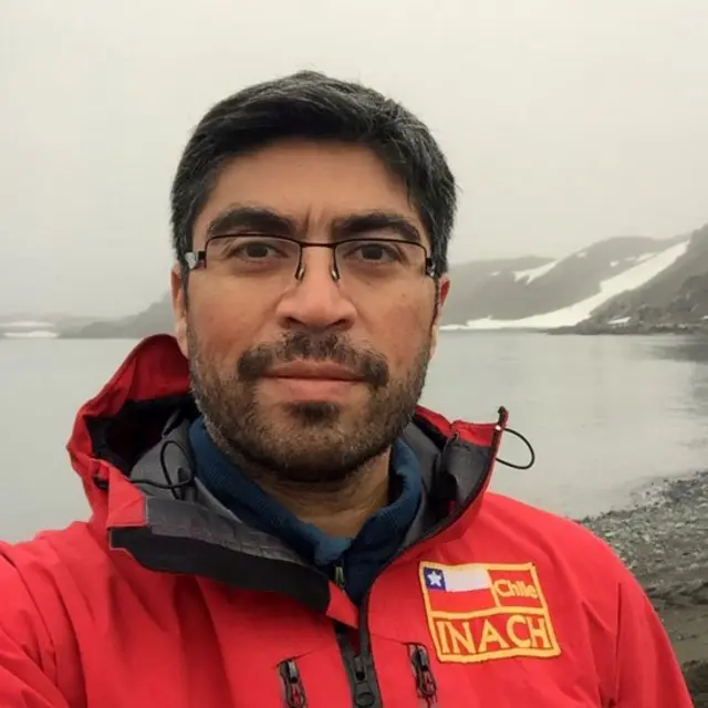 Erasmo Macaya en la Antártica