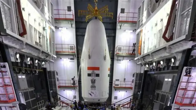 सैटेलाइट