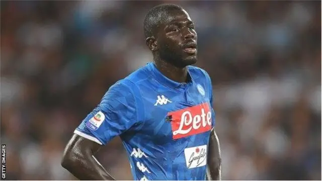 Mlinzi wa kati Napoli Kalidou Koulibaly
