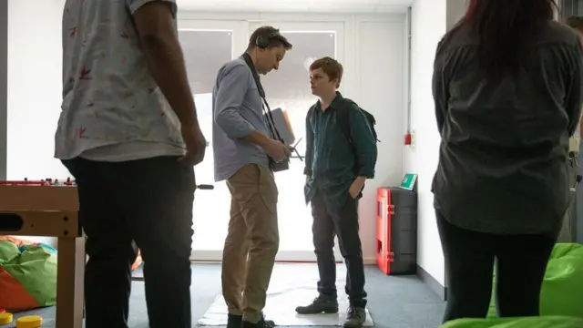 రెస్పాన్సిబుల్ చైల్డ్‌లో పాత్రలు