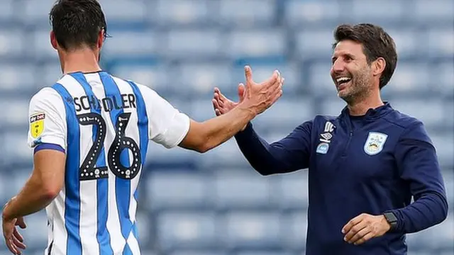 Danny Cowley (right)