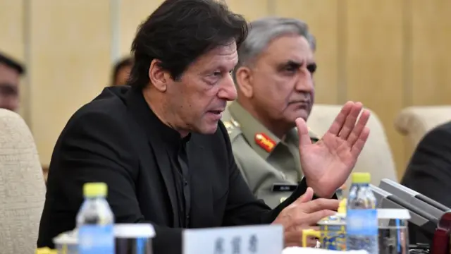 इमरान ख़ान