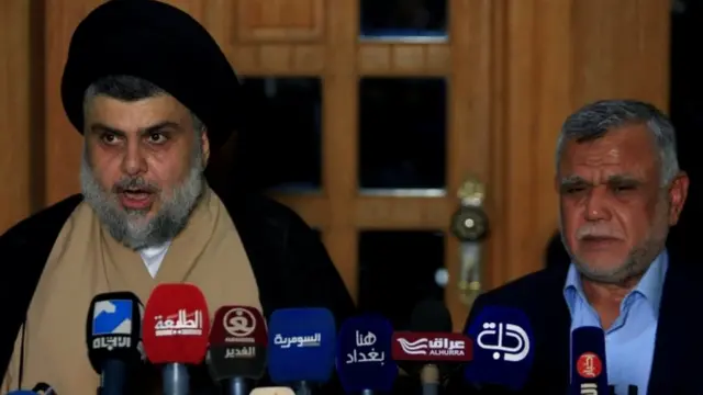 مقتدى الصدر وهادي العامري في مؤتمر صحفي