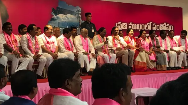 కేసీఆర్