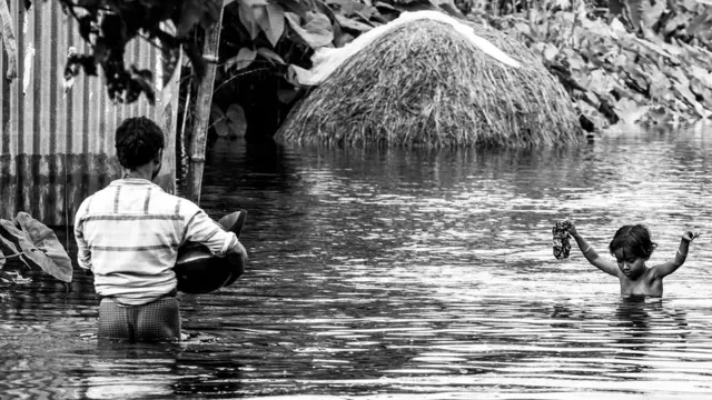 असम, बाढ़