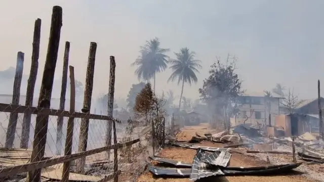 မောက်တက်ကျေးရွာ