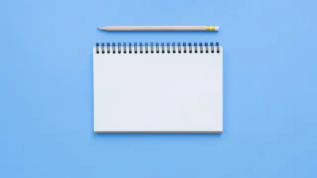 ينزع الأطباء إلى الاستهانة بشكاوي المرأة،