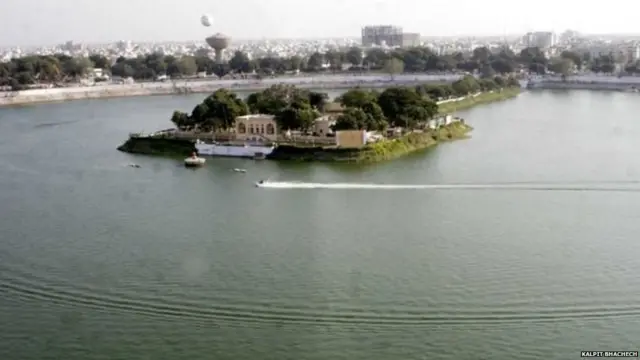 कंकरिया झील-अहमदाबाद