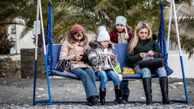 Övladlığa uşaq götürmək Child adop