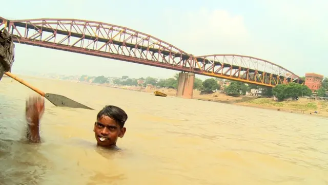 بنارس کے غوطہ خور